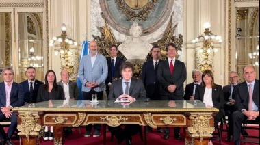 Javier Milei anunció el DNU para desregular la economía