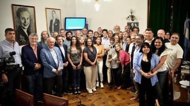 La senadora Cristina López se reunió con dirigentes obreros