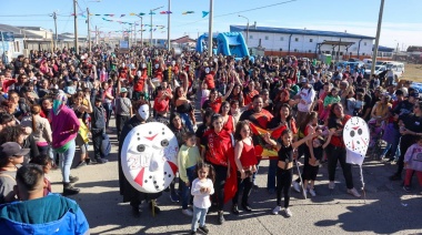 Se vivió el carnaval de zona sur a pura música, color y alegría