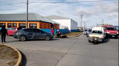 Una mujer resultó lesionada en un choque
