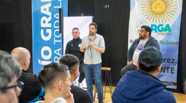 El Municipio de Río Grande lanzó la carrera de técnico de futsal