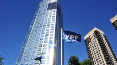 En YPF se dieron un super aumento de sueldo y cobrarán 77 millones
