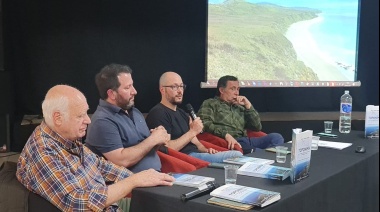 Gran acompañamiento a la presentación de ‘Toponimia’