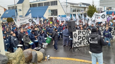 La UOM Río Grande concretó paro y numerosa movilización