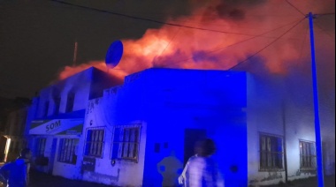Hombre con graves quemaduras en un incendio