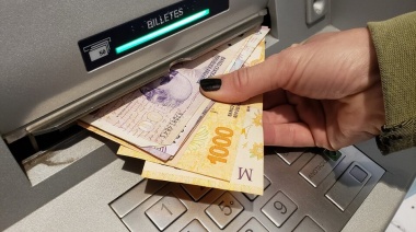 El salario formal cayó 15% en términos reales