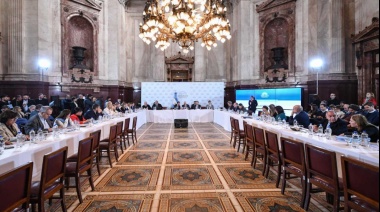 Reunión clave para dar dictamen a la Ley Bases y paquete fiscal