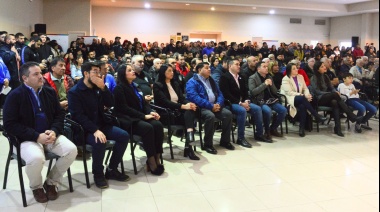 “Lo interpretamos como respuesta a un pueblo unido que se resiste a quedarse de brazos cruzados”