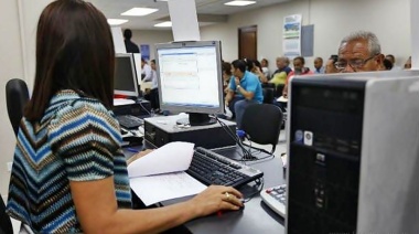 20 mil empleados públicos menos a nivel nacional