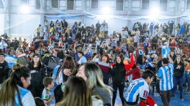 ‘Hinchas del Fin del Mundo’, la propuesta que acompañaron cientos de fueguinos para alentar a la Selección Argentina