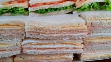 Critican a funcionarios por llevar sándwiches y refrescos a la sala de comando durante el corte de luz