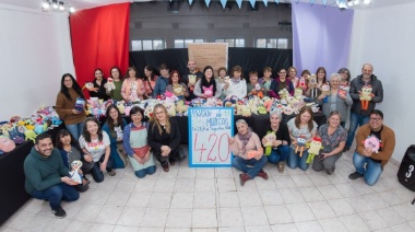 Confeccionaron 420 muñecos para niños y niñas riograndenses