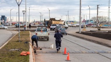 El municipio realiza tareas de embellecimiento en distintos puntos de la ciudad