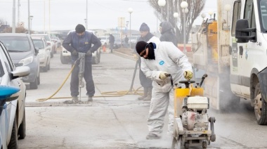 El municipio continúa con trabajos de reparación vial en la ciudad