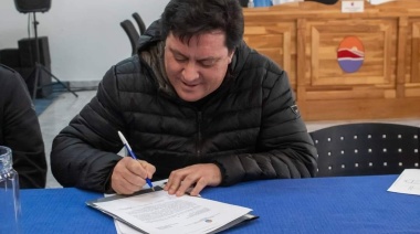 Municipales denuncian a Harrington por persecución laboral