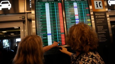 Controladores aéreos anuncian medidas de fuerza en septiembre