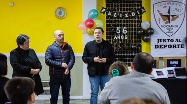 El Municipio de Río Grande entregó equipamiento informático al Club Sportivo en su 56° aniversario