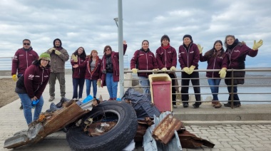 La EPEIM agradeció el masivo acompañamiento en la limpieza de playa