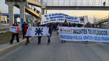 La UTN marchó en defensa de la universidad pública y gratuita