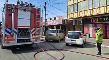 Principio de incendio en un comercio céntrico de Río Grande