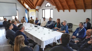 Cámara de Comercio de Ushuaia facilita diálogo multisectorial para optimizar el cruce a Puerto Navarino