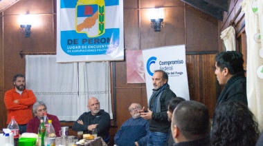 Reunión de referentes y militantes para establecer trabajo conjunto