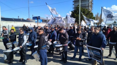 Hubo protestas contra el aumento de la luz