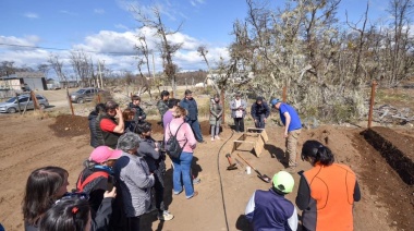 Comenzaron con éxito las capacitaciones para la producción local de frutillas en Tolhuin