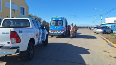 Prefectura rescató a una kayakista en Río Grande