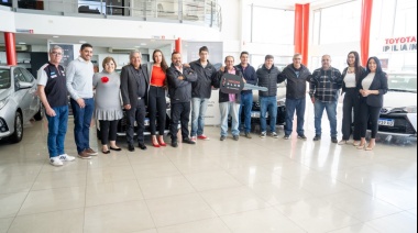 Se entregaron los primeros seis autos 0km a remiseros de Río Grande