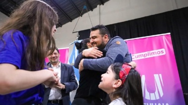La Municipalidad de Ushuaia entregó 34 decretos de preadjudicación a familias de mujeres cooperativistas