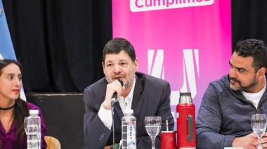 La Municipalidad de Ushuaia entregó 34 decretos de preadjudicación a familias de mujeres cooperativistas