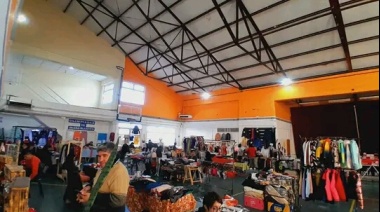 Feriantes consiguieron espacio para el fin de semana luego de realizar reclamos