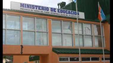 Solicitan recursos humanos en el ámbito del Ministerio de Educación
