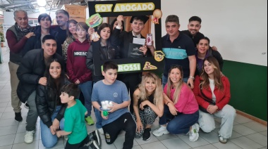 UCES graduó a cuatro nuevos abogados en Tierra del Fuego