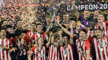Estudiantes es el ganador del Trofeo de Campeones después de golear a Vélez