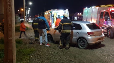 Violento choque entre dos Volkswagen con un herido