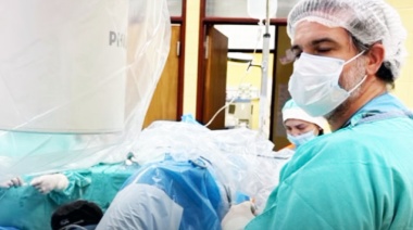Se practicó la primera litotricia láser en Hospital Río Grande