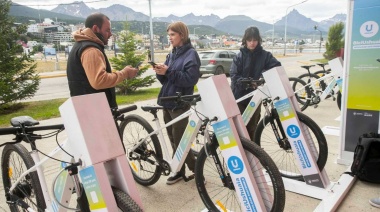 La Municipalidad de Ushuaia puso en marcha las tres primeras estaciones de bicicletas eléctricas