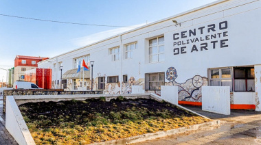 Docentes del Polivalente de Arte exigen soluciones urgentes: “No se puede dar clases congelados”