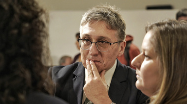 “La elección no está polarizada, el vecino pide gestión y representantes que defiendan a Tierra del Fuego”