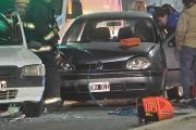Violento choque frente a La Anónima dejó tres heridos en Río Grande