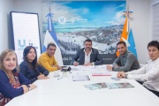 Vuoto firmó el convenio para la realización de tres obras vitales para Ushuaia
