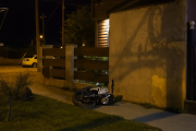 Choque y fuga en el barrio Intevu: buscan a una camioneta que atropelló a un motociclista