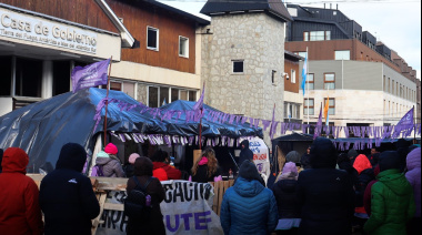 Se lleva adelante el paro por 48 horas de los docentes de la provincia