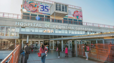 “Hace un mes pedimos el medicamento y todavía no llegó, cada día que pasa es un día menos para mi hijo”