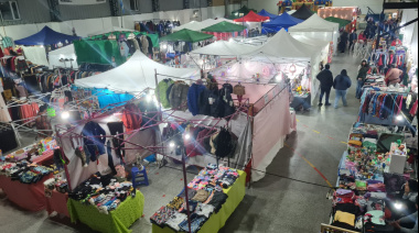 Multitudinaria feria de emprendedores en la UTN