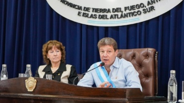 “Debemos avanzar hacia el futuro con decisión, innovación y compromiso porque somos ciudadanos del Fin del Mundo”