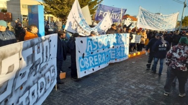 Antes de la reunión de Melella con los gremios, Nación habría dejado afuera de la prórroga a cuatro textiles