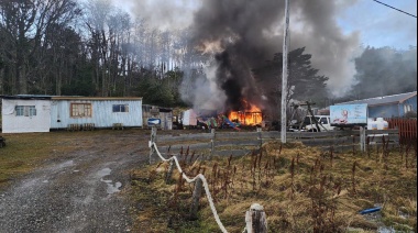 Incendio en la zona de puerto Almanza